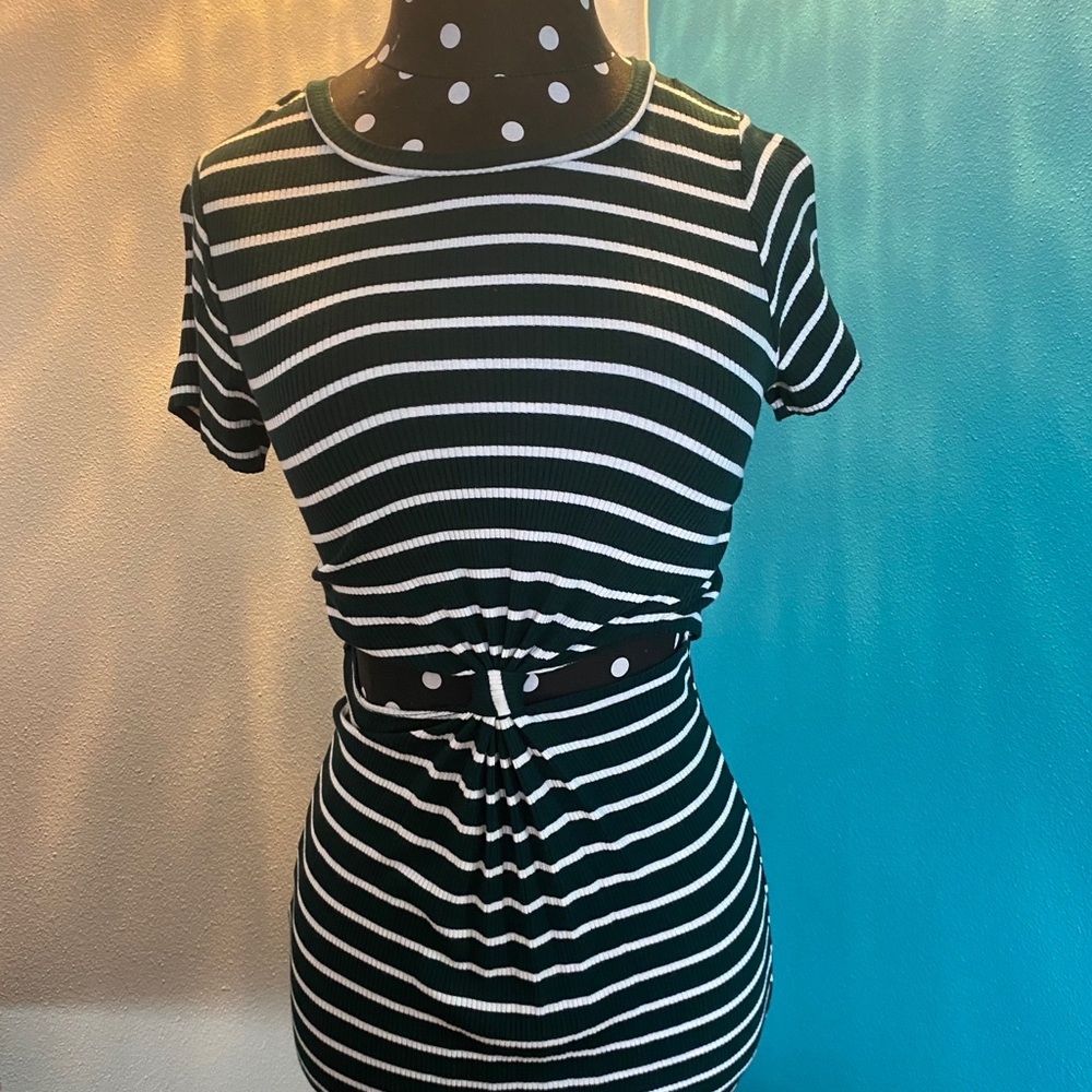 Forever 21 Striped Dress w cut outs. Size XS